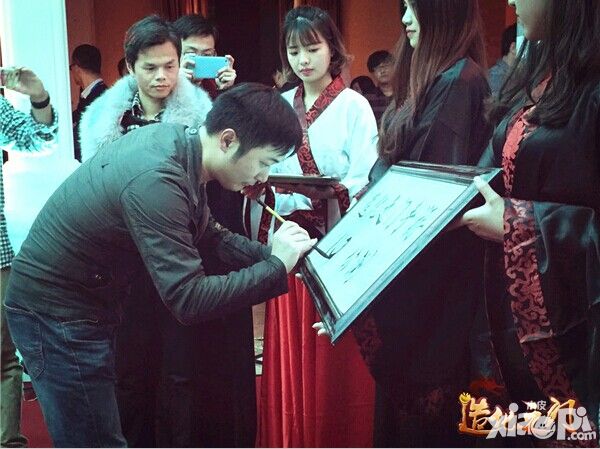 《造化之门》公测在即 制作人泪洒发布会现场