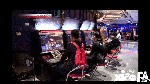 拉结尔制作人外媒采访