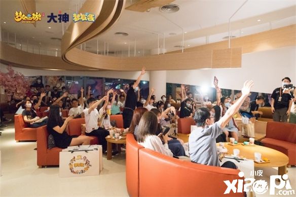 《梦幻西游》梦友会活动打卡,玩家互动其乐融融