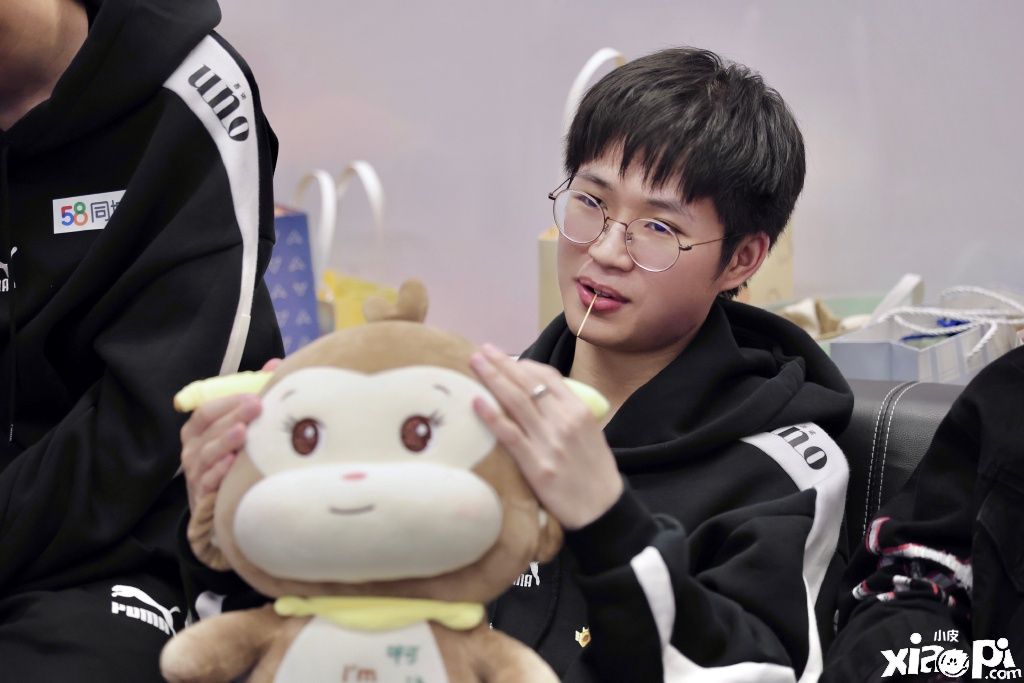 王者荣耀:AG将迎主场首战 面对势头正猛GK的它胜算有几成?