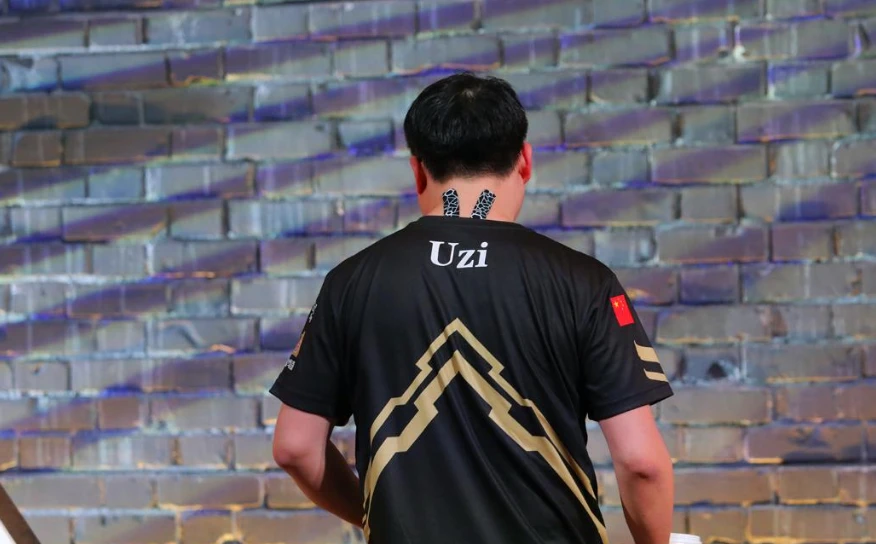 英雄联盟:Uzi经纪人不否认Uzi复出一事!