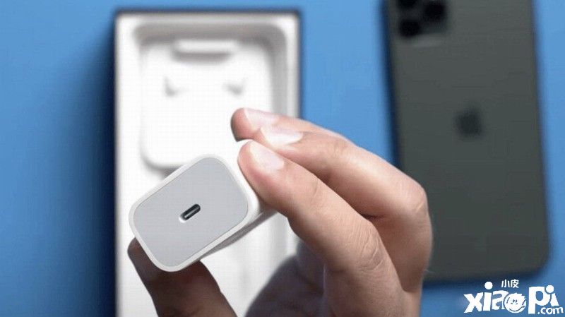 顶起来!iPhone因不附带充电头在巴西被判赔消费者