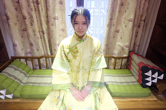 最美优伶琵琶弹奏直播之《横扫千军》还你柔情三国