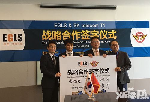 英雄战魂之元素王座代言 