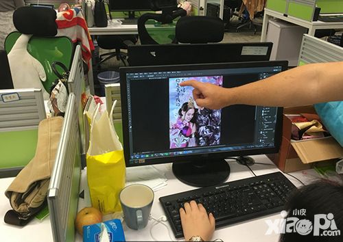 不止一个？阿娇携手男星代言《超凡三国》内部照流出