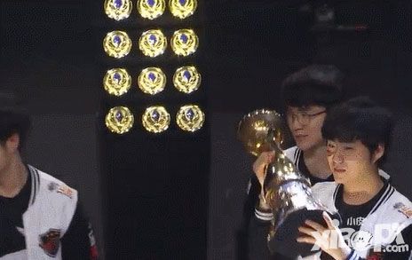 《LOL》2017季中赛落幕 SKT战胜G2再次夺冠