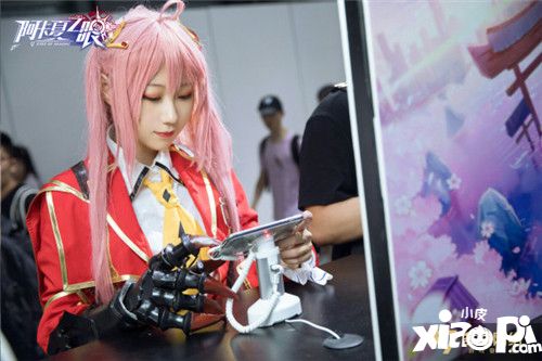 阿卡夏之眼coser