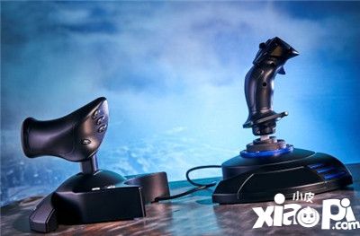 图马思特发布旗下首款PLAYSTATION 4 系统官方摇杆