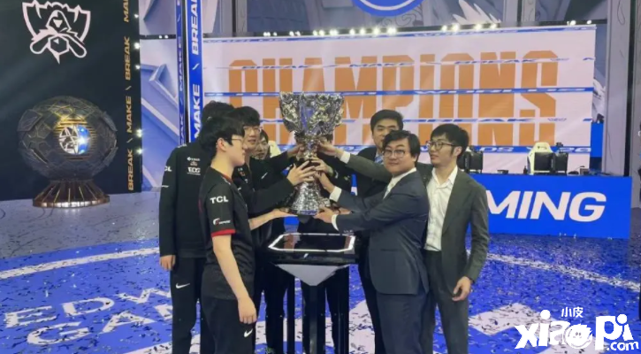 英雄联盟：【S11红黑榜】不破不立！EDG逐梦多年终夺冠