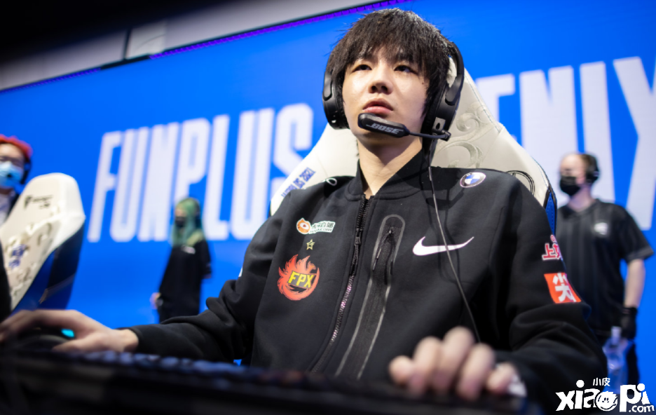 英雄联盟：FPX战队重组，刘青松加入BLG!