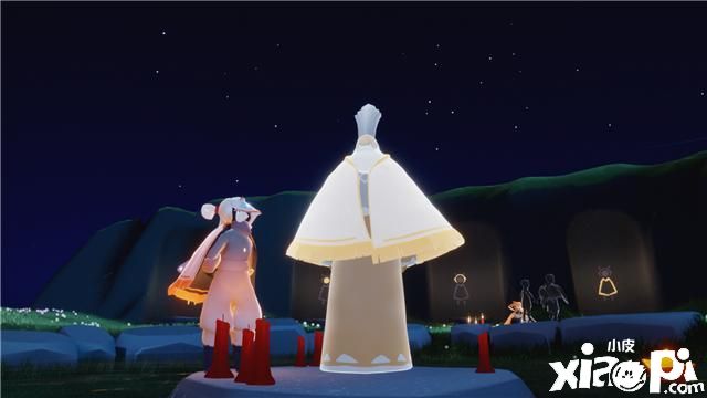 光遇：国服三服奇怪的一幕出现？三个不同先祖同时返场！