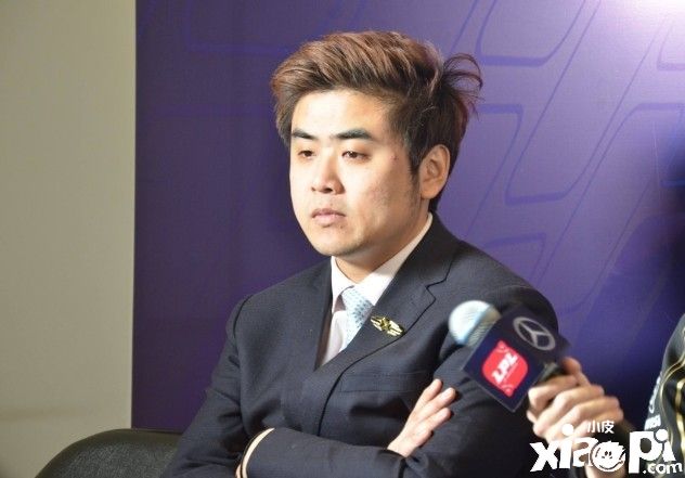 英雄联盟：EDG前教练过档RNG的那些事 朱开：没75%不能放假！