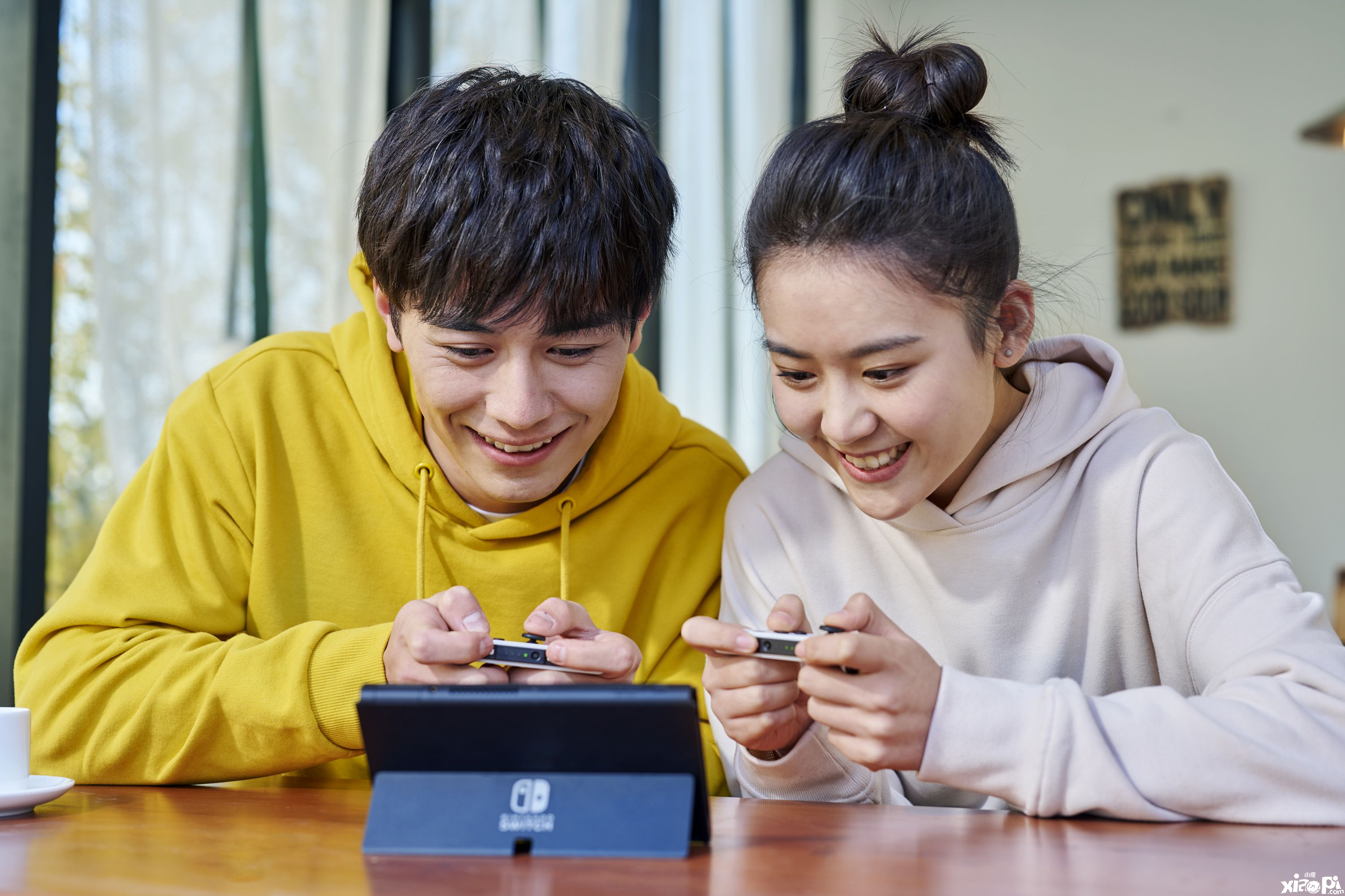 腾讯引进Nintendo Switch(OLED版)是NS目前的全新款式！