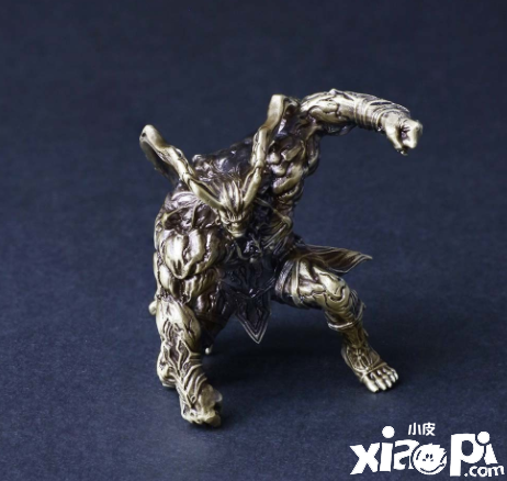 《最终幻想7：重制版》黄铜伊夫力特小雕像震撼来袭