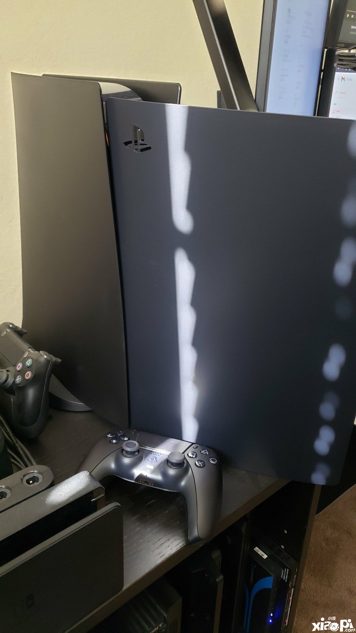 索尼PS5外壳颜色遭配件制造商Dbrand嘲笑