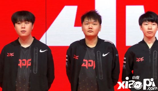 LPL春季赛：JDG晋级季后赛，打野Kanavi变化获网友好评