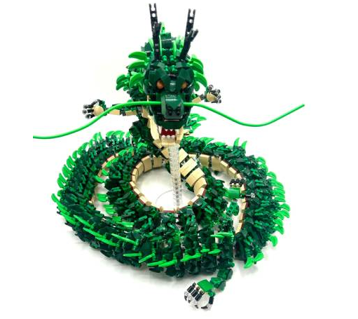 肝帝用乐高还原《七龙珠》神龙，全长超过2米！