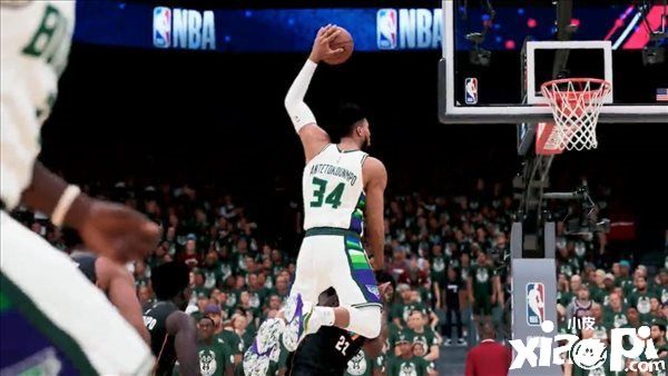 网传《NBA 2K23》封面人物是太阳队德文·布克！
