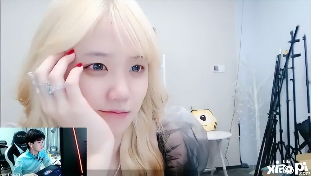 《王者荣耀》主播六尾再度开启挑战赛，各路绝活哥齐聚一堂！