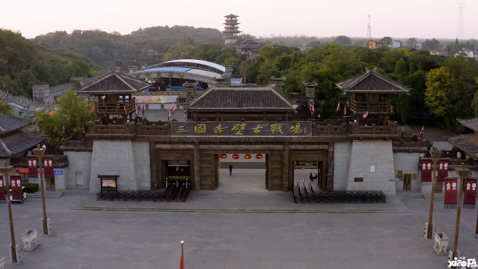 烽煙赤壁，英豪無(wú)雙！文旅跨界聯(lián)動(dòng)體會(huì)傳奇三國(guó)！