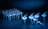 《绝对演绎》新芭蕾风顶奢上线，诠释经典黑白天鹅！