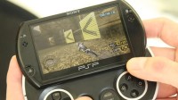 索尼PSP Go掌机迎来扩容模块 MicroSD卡替代记忆棒
