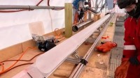 科学家挖出南极120万年前远古冰核 2800米的