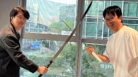 剑星金亨泰拜访多个国游工作室引热议：亚洲游戏崛起