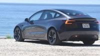 男子开特斯拉Model 3跑38万公里 光补能就省45万