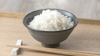 日本政府将喂鸡陈米卖给民众吃 议员称可能含污染物