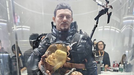 国庆逛WF发现天价《死搁2》周边 岛哥哥IP也太值钱了