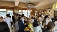 韩国知名贝果店员工猝死:疑因每周工作80小时