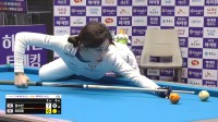 玩球时魅力难以抵挡 韩国台球清纯系代表郑秀彬