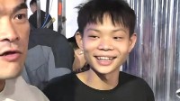 16岁烤鸡少年一天工作17个小时 爆火后狂瘦15斤