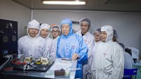 中国攻克半导体材料世界难题！性能跃升40%