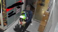 小偷破门而入电脑店偷走三张显卡：价值近10万元！