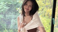 超模何穗谈产后身材变化:即使是她 吃一顿肉也会胖3斤