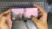 惊呆！手机能跑《大表哥2》：流畅游玩无压力