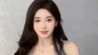 跟很瘦的女朋友在一起的感觉 一键脱衣舞的动态图