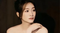 李小冉15岁跳舞视频 害得我们很不体面的动态图