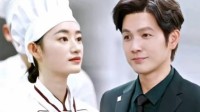 钟汉良居然抱过小时候的郭晓婷:她当年小小一只 很乖