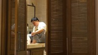 知名DOTA主播酒店洗脸池洗脚！惹争议被批素质太差