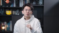 一滴水能否浮起万吨巨轮？网友们吵翻了