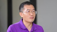 清华博士劝儿子不用考大学：想出类拔萃就要走不同的路