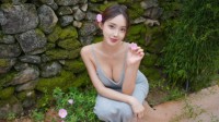 韩国与美女合租游戏爆火！酥胸长腿性感姐姐等你来玩