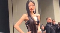 认识韩星文佳煐么？她曾以内衣外穿炸裂了米兰时装周