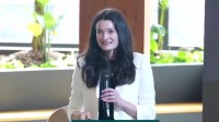 黄仁勋女儿:我爸让我学厨师 然后回英伟达年薪百万刀