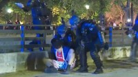 巴黎夺冠后警方逮捕超400人!多家店铺遭打砸洗劫