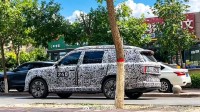 小米“寻天汽车”最新谍照曝光!线条四平八稳