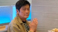 63岁TVB视帝近照曝光 状态极佳根本没患癌